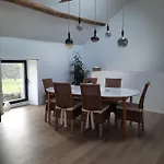 Au Cœur Des Vallées Hébergement de vacances Couvin