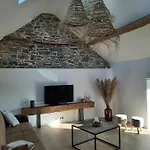 Au Coeur Des Vallees * Couvin