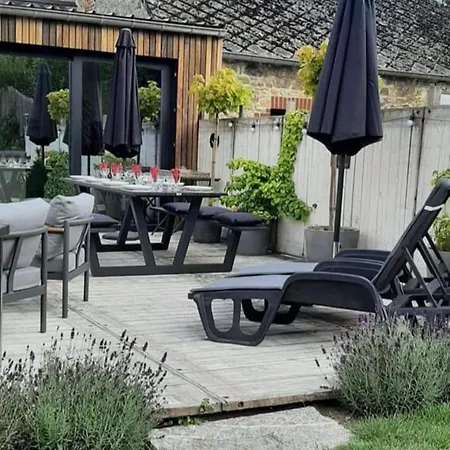 Au Coeur Des Vallees Feriehus Couvin